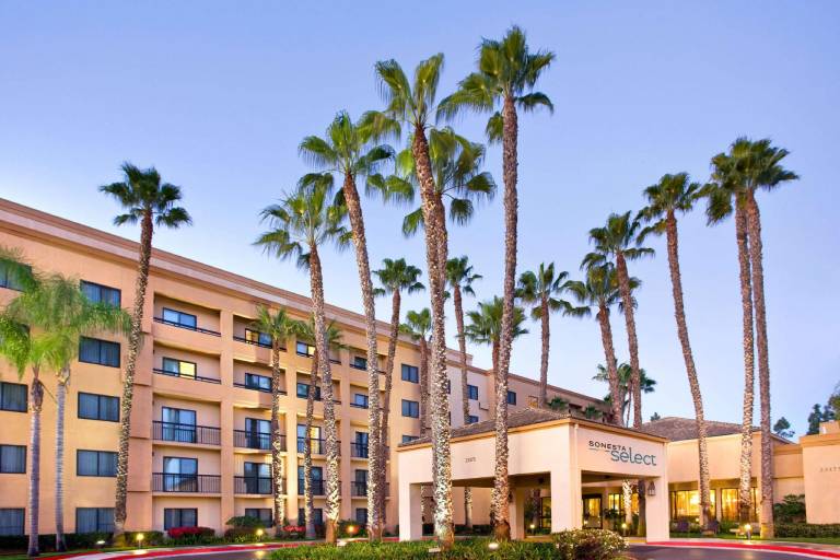 Sonesta Select Laguna Hills Irvine Spectrum in Orange, CA