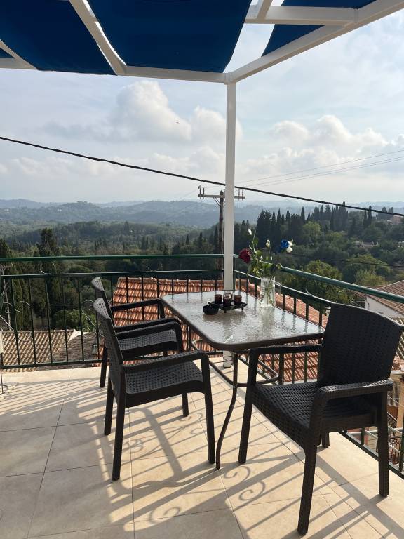 Secret balcony