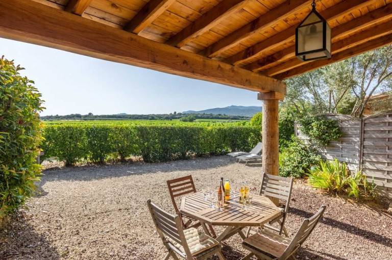 Gite with terrace, garden & barbeque | Pets allowed — photo 3