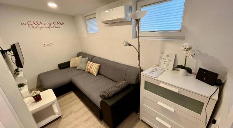 Rental apartment with 1 room for 3 persons in Bled