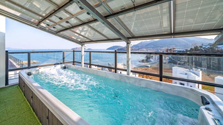 Geojae Hiend Spa Pension