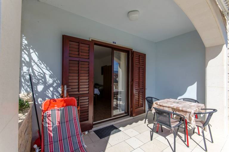Lovely holiday apartment with patio, fast internet & grill | Sea view | Dogs allowed — photo 5