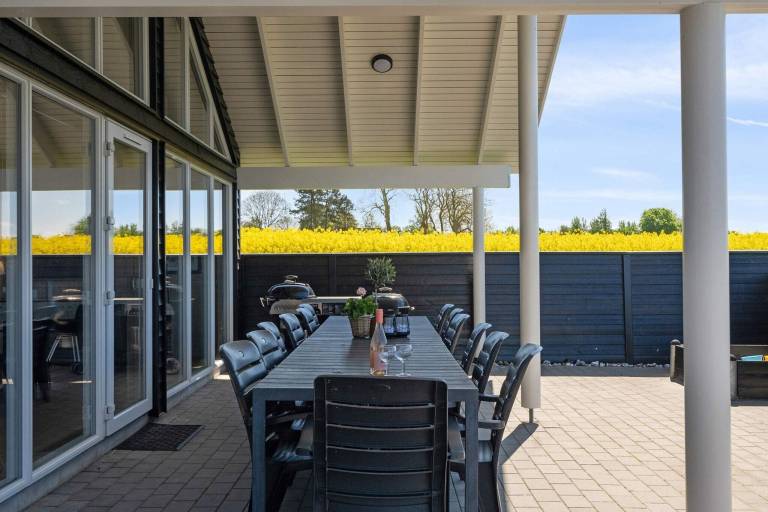 House with barbeque, sauna & patio — photo 5