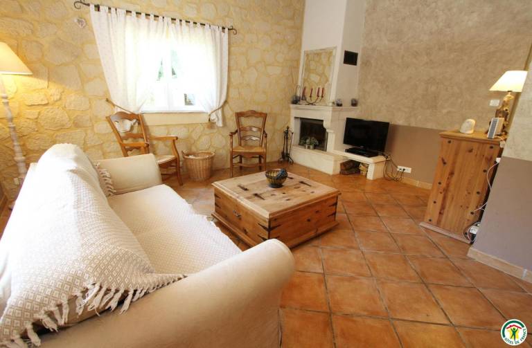 Gite with garden, private pool & patio | Pets are welcome — photo 3