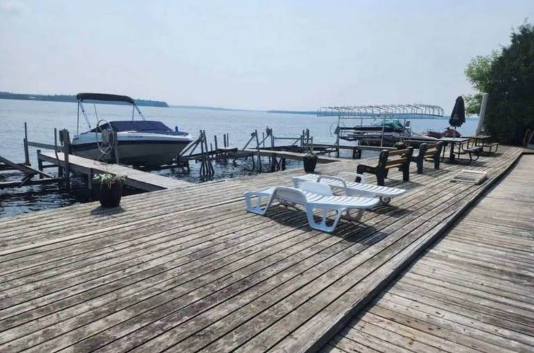 Cottage Balsam Lake