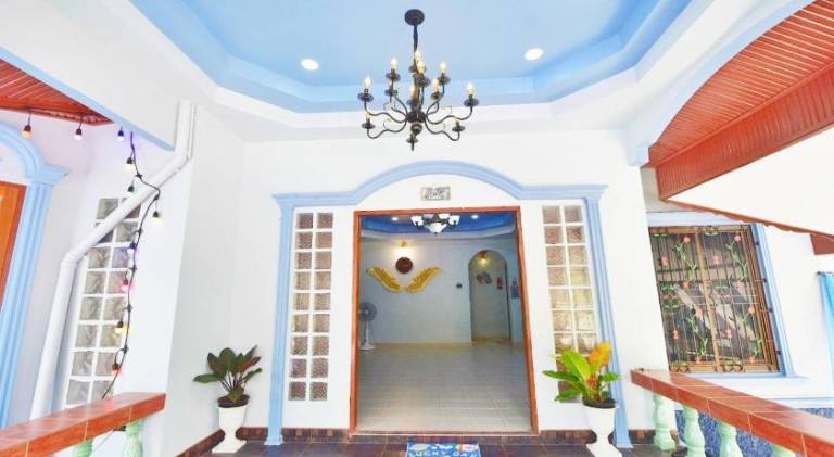 Villa with yard, private pool & BBQ — photo 5