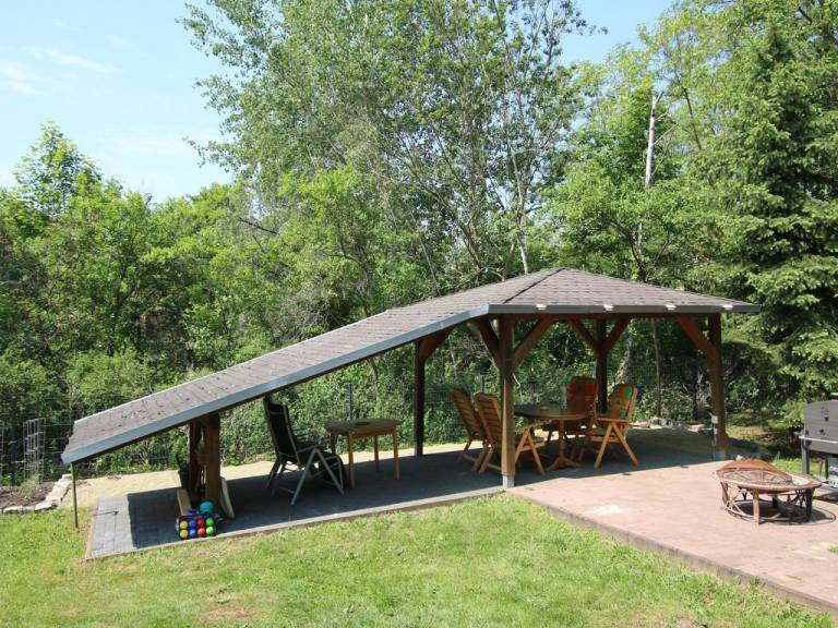 Privatzimmer Neupetershain