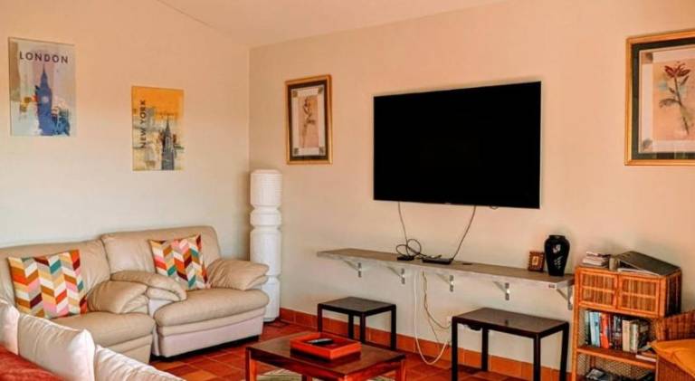Holiday apartment with 2 rooms for 4 persons — photo 2