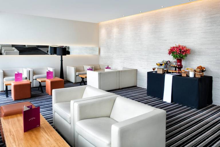 Crowne Plaza Heathrow By IHG — photo 5