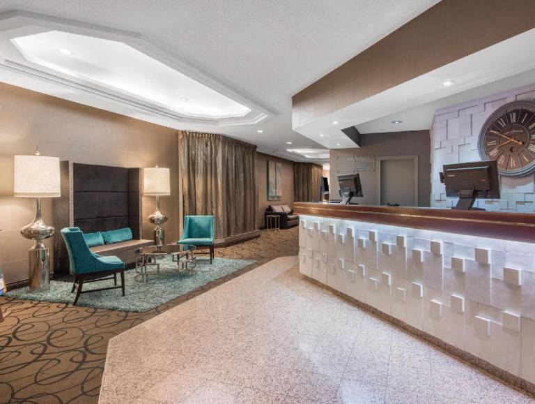 Ramada Plaza by Wyndham Niagara Falls — photo 4