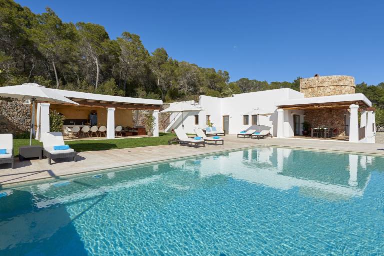 Villa  Cala Llenya