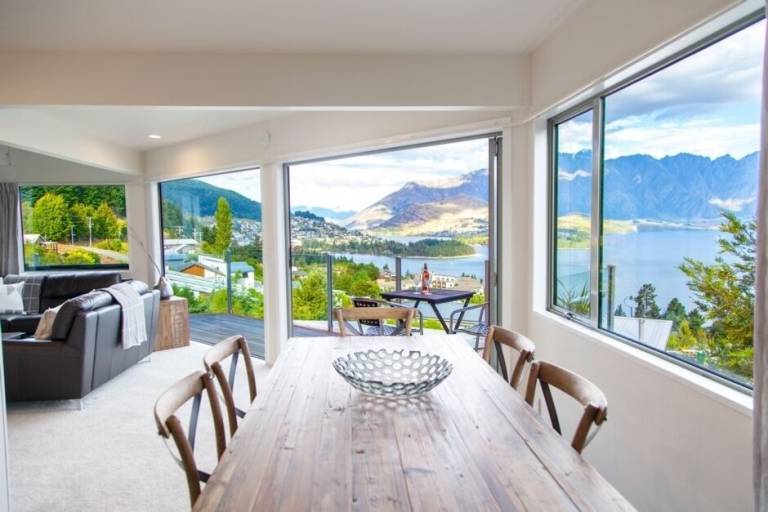 House  Queenstown