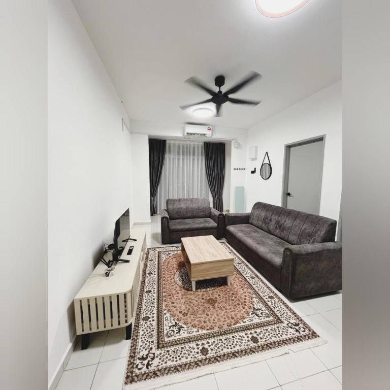 1100 m&sup2; Ferienhaus