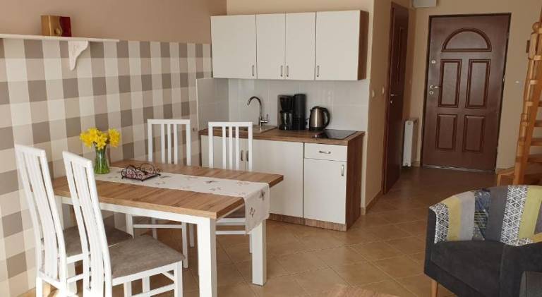 Rental apartment with terrace, garden & barbeque — photo 3