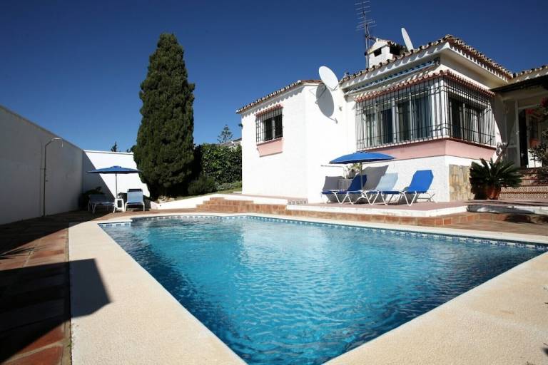 Villa  Estepona