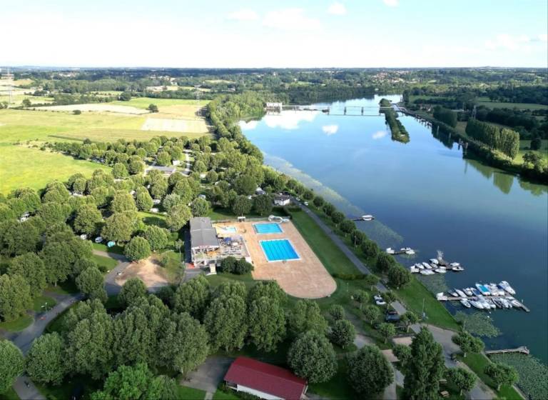 Maison de vacances Thoissey