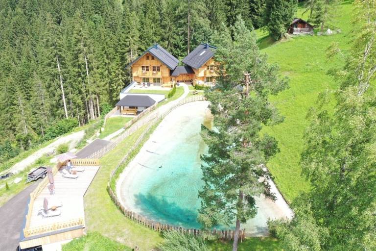Bild zu 100fe87ef989fcd6aa0f726297183110