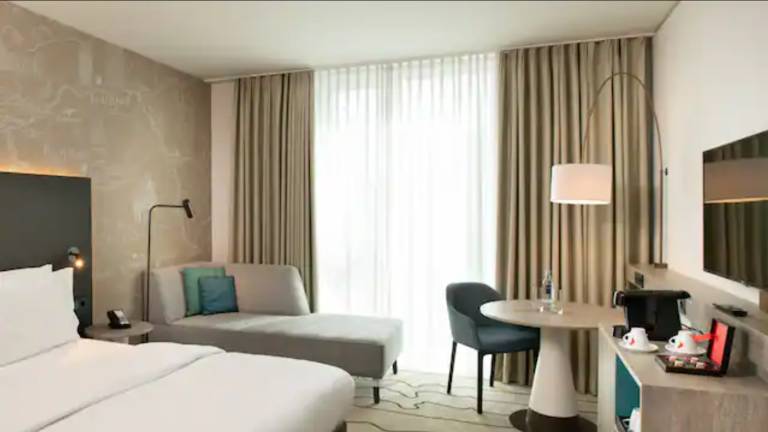 Hyatt Place Frankfurt Airport — photo 5