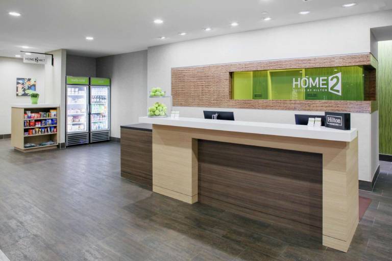 Home2 Suites by Hilton Fort Collins — photo 4