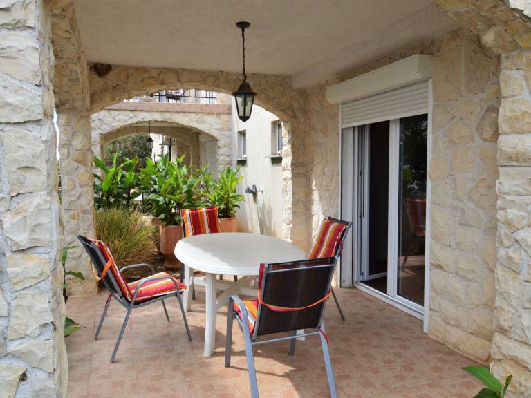 Holiday apartment with barbeque & terrace — photo 2