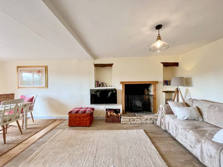 Family-friendly wonderful cottage with patio, yard & barbeque | Dogs allowed — photo 3