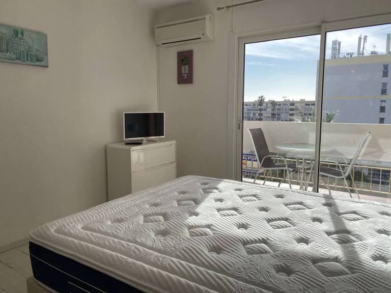 Studio with 1 room for 2 persons — photo 4