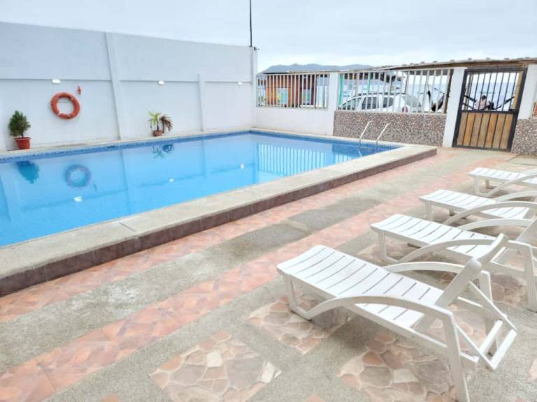 Dalai Beach Stay in Puerto Lopez