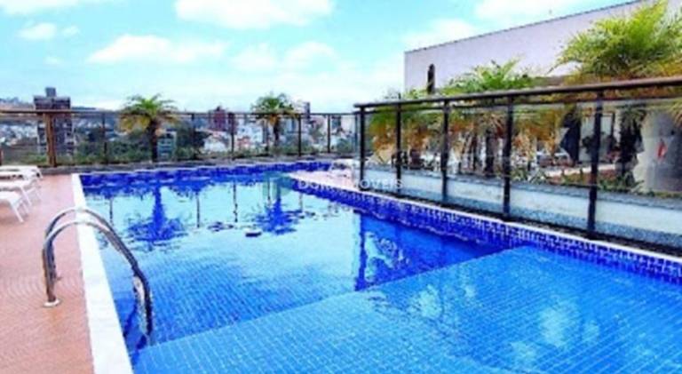 Apartment with pool & hot tub in Juiz de Fora