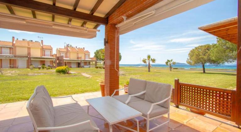 AEON Beach Villa, Tripotamos by Halkidiki Villas in Sithonia