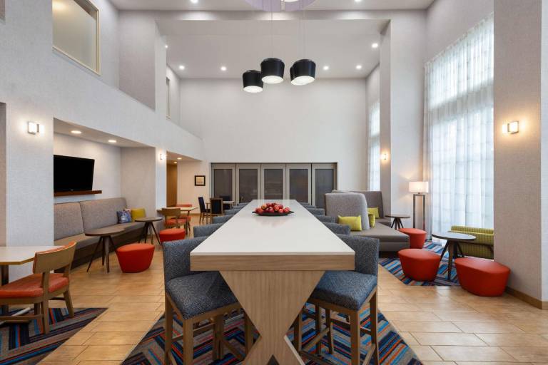 Hampton Inn & Suites Harrisburg/North — photo 2
