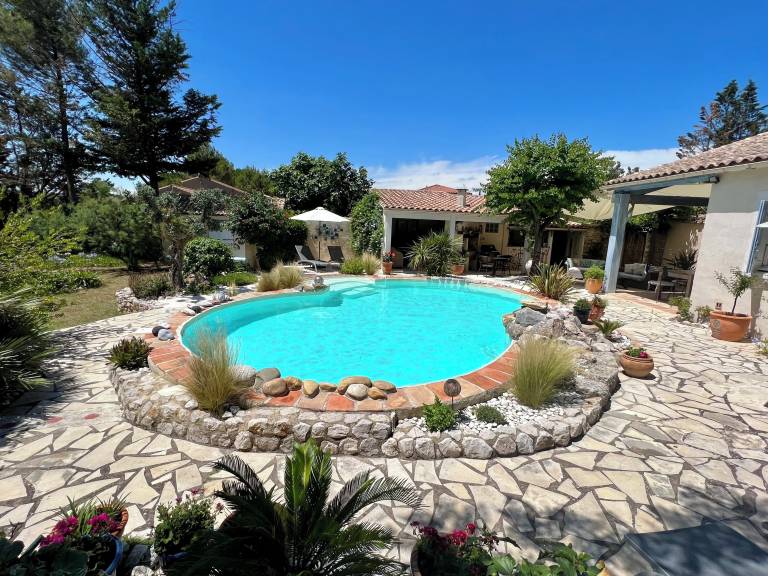 Villa Saint-Thibéry