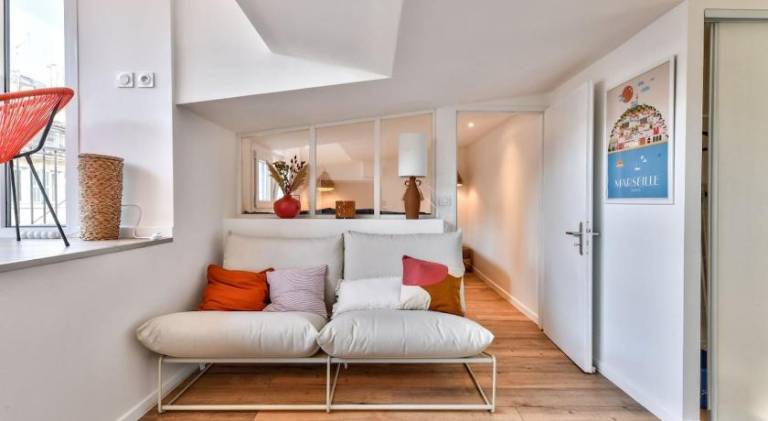 Beautiful holiday apartment with terrace | Next to Marseille Cathedral | Pet-friendly — photo 2