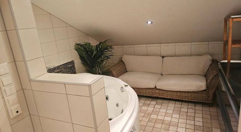 Charming rental apartment | Perfect for remote work | Pets allowed — photo 3