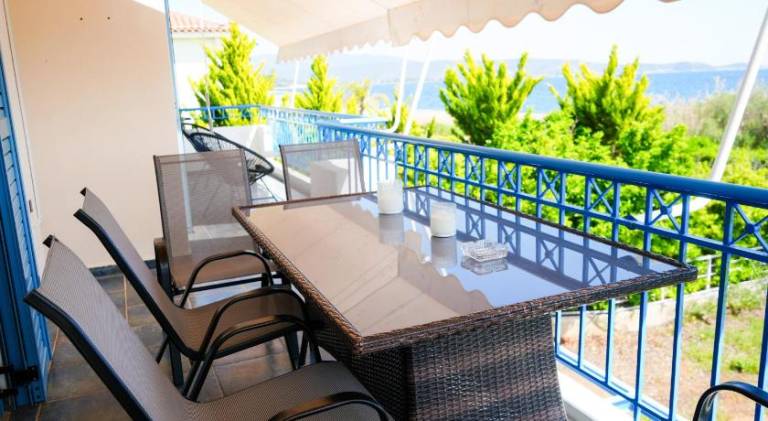 Rental apartment with terrace, garden & grill — photo 5