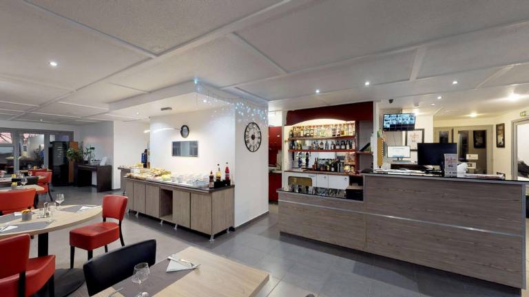 KYRIAD Fontenay Tresigny Hotel — photo 2