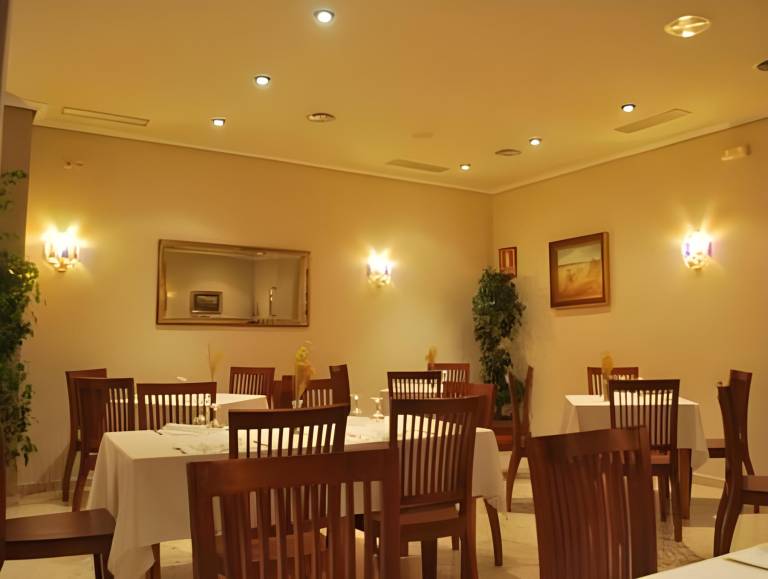 Hotel Abadi — photo 4