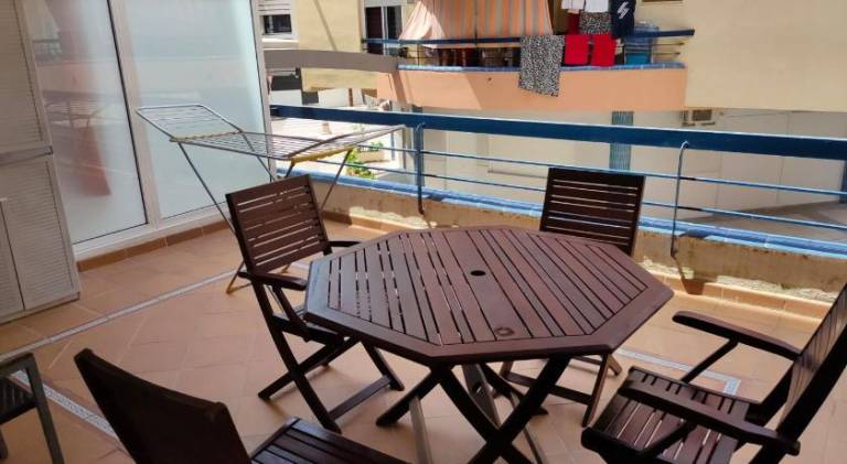 Holiday apartment with patio — photo 5