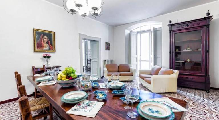 Apartment with patio & jacuzzi | Next to the beach | Suitable for remote work | Pets allowed — photo 2