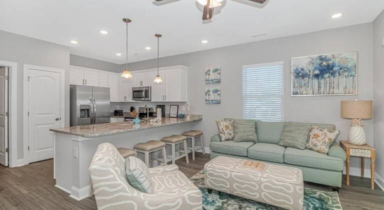 Vacation home with pool in Myrtle Beach, SC