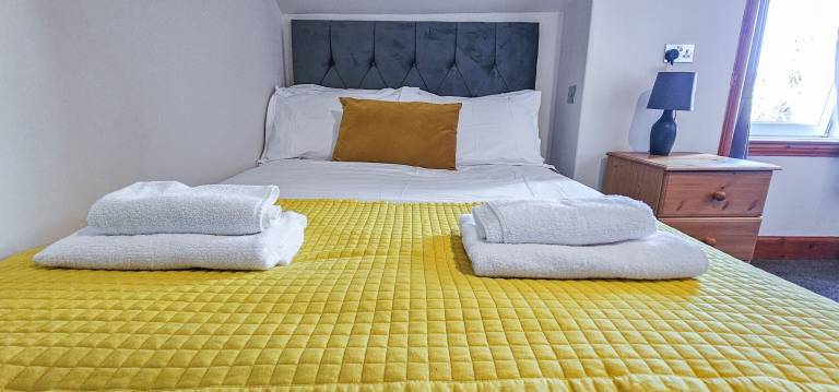Bed & Breakfast  Inverness