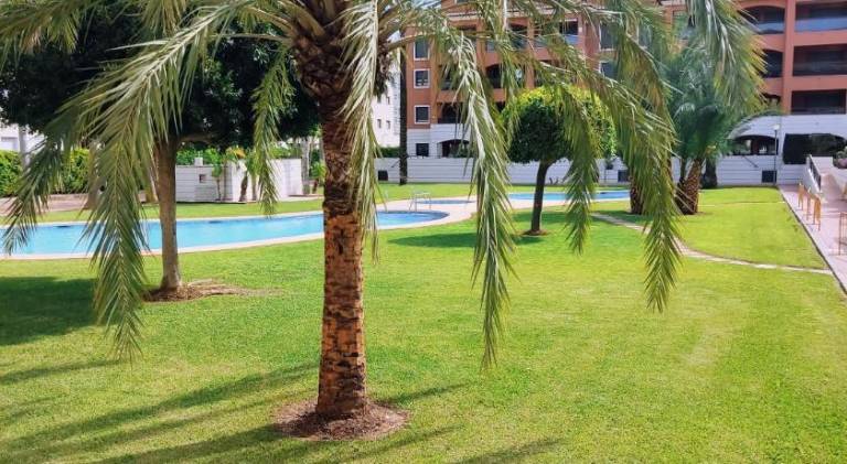 Rental apartment with private pool, jacuzzi & terrace in Denia