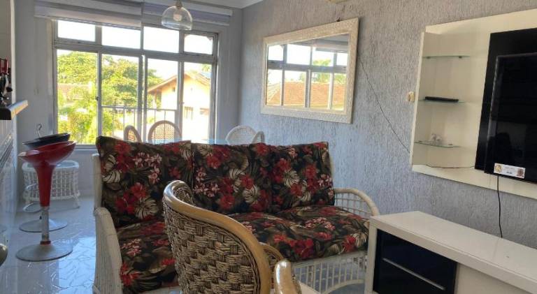 Rental apartment with 2 rooms for 6 persons — photo 2