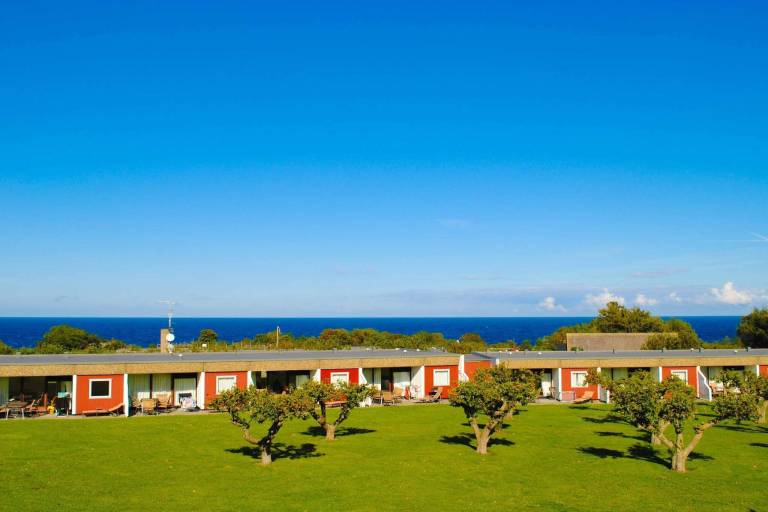 Vacation home with garden & terrace in Allinge