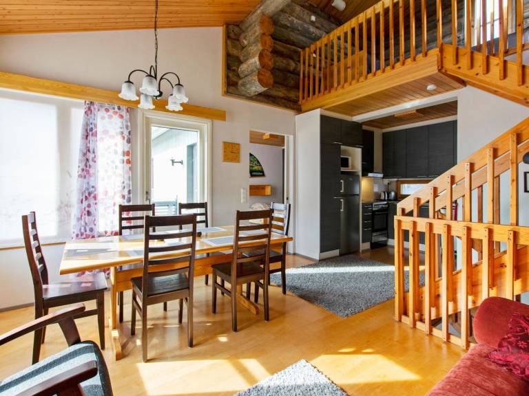 Vacation home with sauna & terrace — photo 4