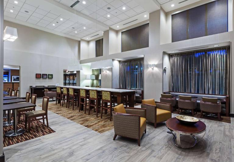 Hampton Inn & Suites Georgetown — photo 3
