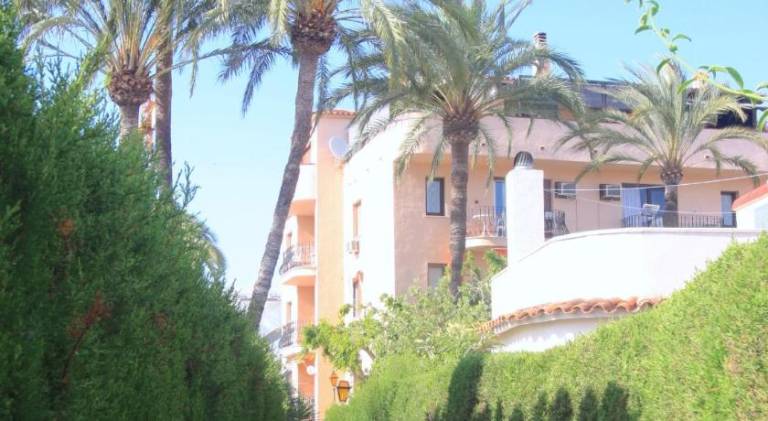House with 2 rooms for 4 persons in Denia