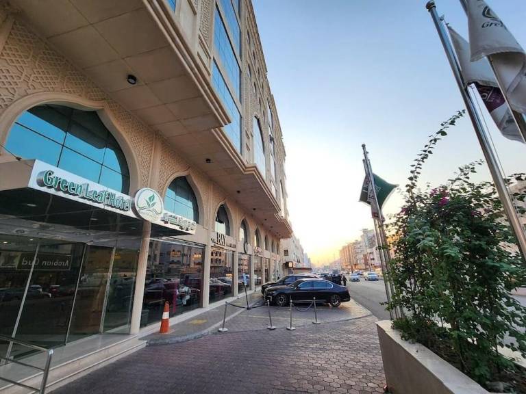 Green Leaf Hotel in Makkah