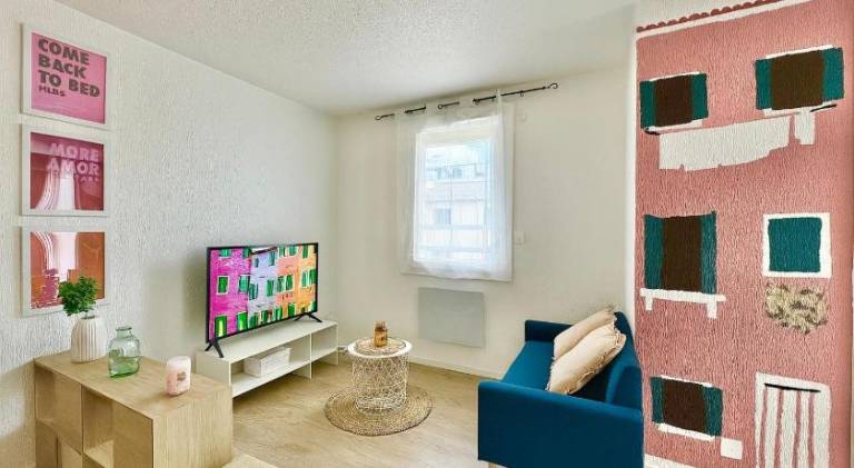 Apartment with terrace in Toulouse