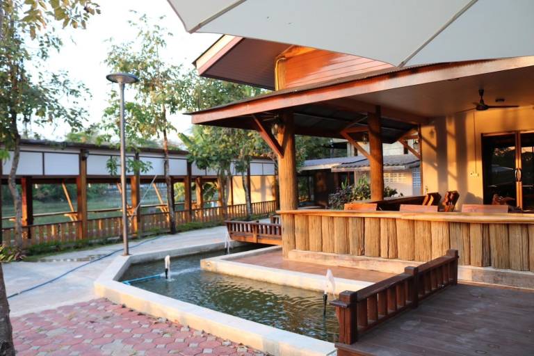 Pleasant villa with yard, barbeque & pool | Pets allowed — photo 3