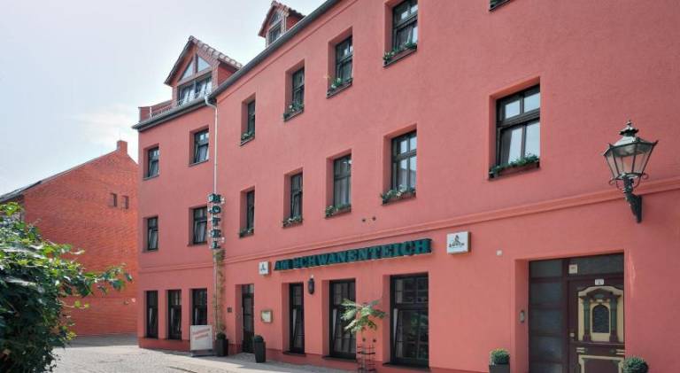 Hotel-Pension Am Schwanenteich — photo 5